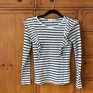 Frame 100% Linen Black and White top